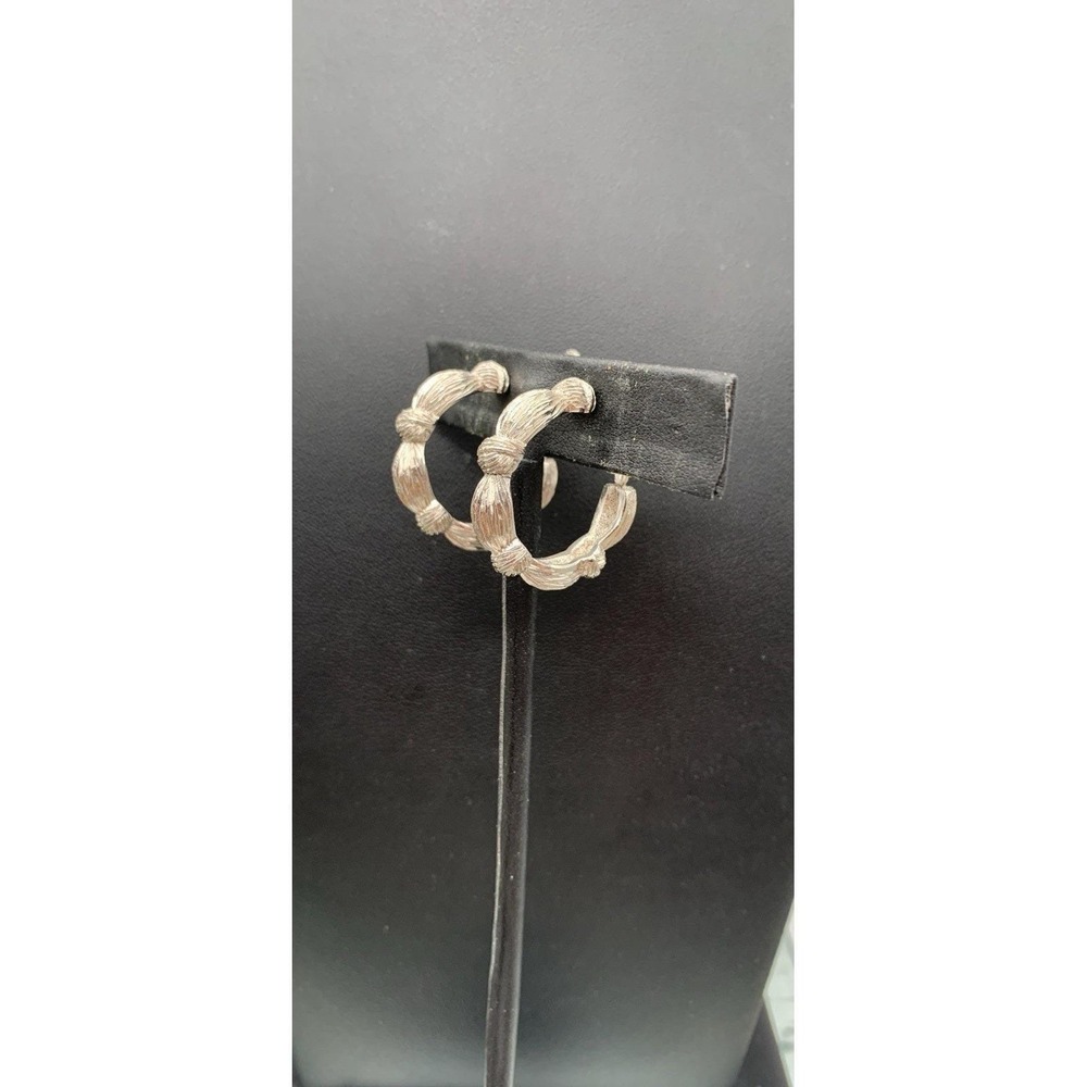 Vintage Vendome Silver Tone Etched Clip On / Screwback Hoop Earrings